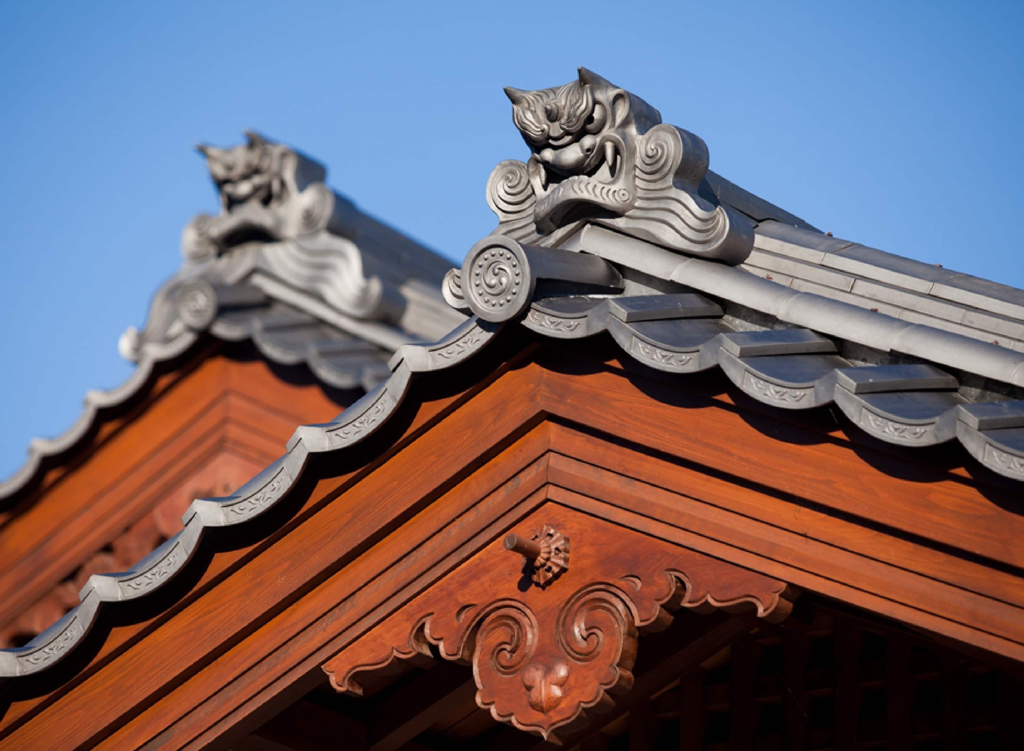 瓦屋根